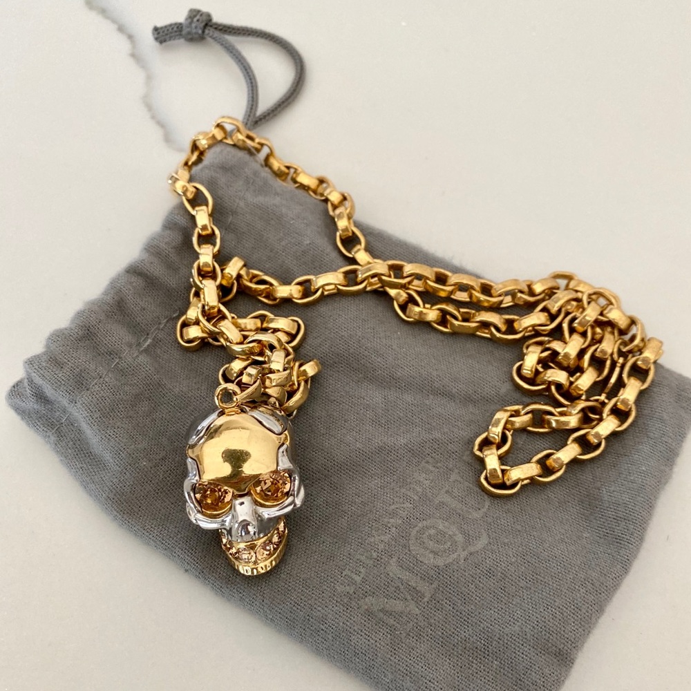 Alexander McQueen Skull Pendant Necklace